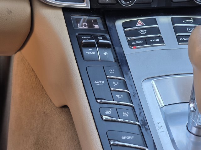 Used 2016 Porsche Panamera 4 AWD/4WD image 26