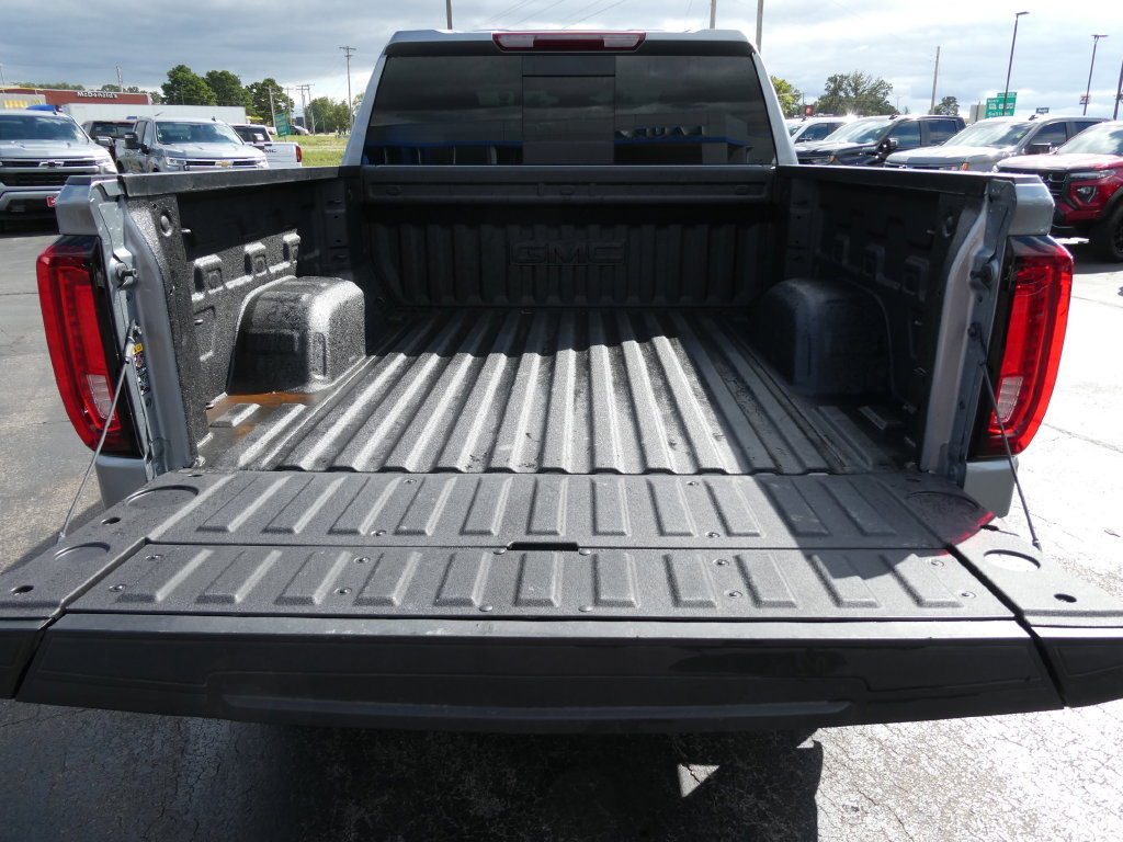 Certified 2026 GMC Sierra 1500 SLT w/ SLT Premium Plus Package AWD/4WD image 18