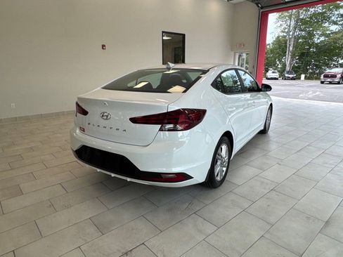 Used 2020 Hyundai Elantra SEL w/ Winter Weather Package image 5