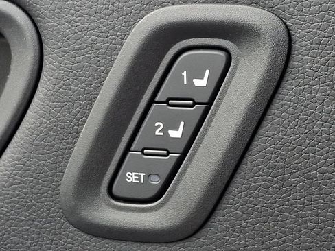 Used 2023 Honda Pilot EX-L image 26