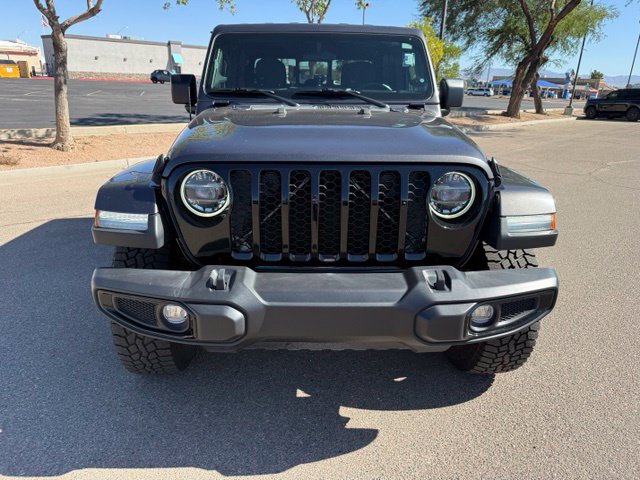 Used 2021 Jeep Gladiator Sport AWD/4WD image 2
