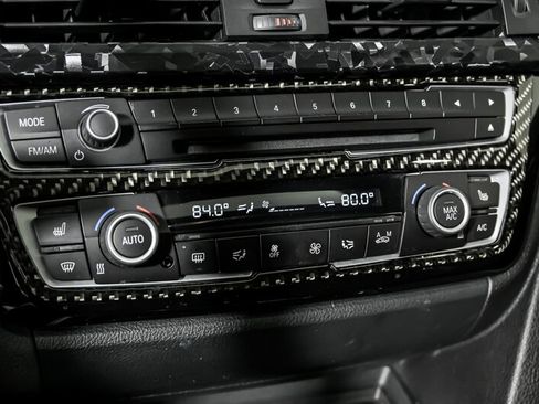 Used 2018 BMW 320i xDrive Sedan image 32