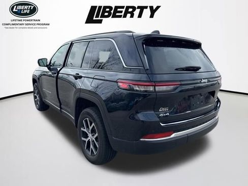 Used 2024 Jeep Grand Cherokee Limited image 6