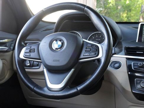 Used 2016 BMW X1 xDrive28i AWD/4WD image 8