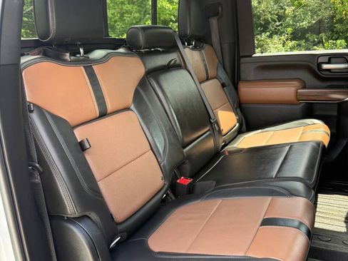 Used 2020 Chevrolet Silverado 2500 High Country w/ Z71 Off-Road Package AWD/4WD image 21