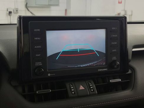 Used 2021 Toyota RAV4 XLE Premium FWD image 20