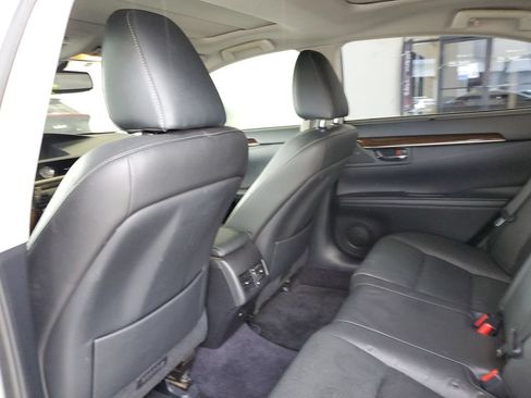 Used 2014 Lexus ES 350 FWD image 14