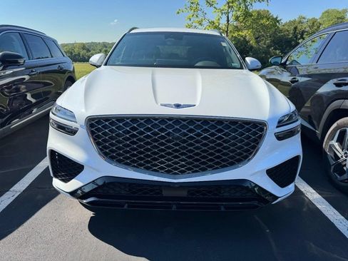 Used 2024 Genesis GV70 2.5T w/ Sport Prestige Package AWD/4WD image 2