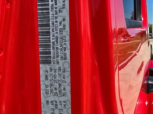 Used 2018 Jeep Wrangler Unlimited Rubicon image 35