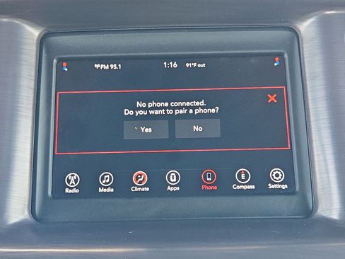 Used 2018 Dodge Charger SXT w/ Blacktop Package RWD image 22