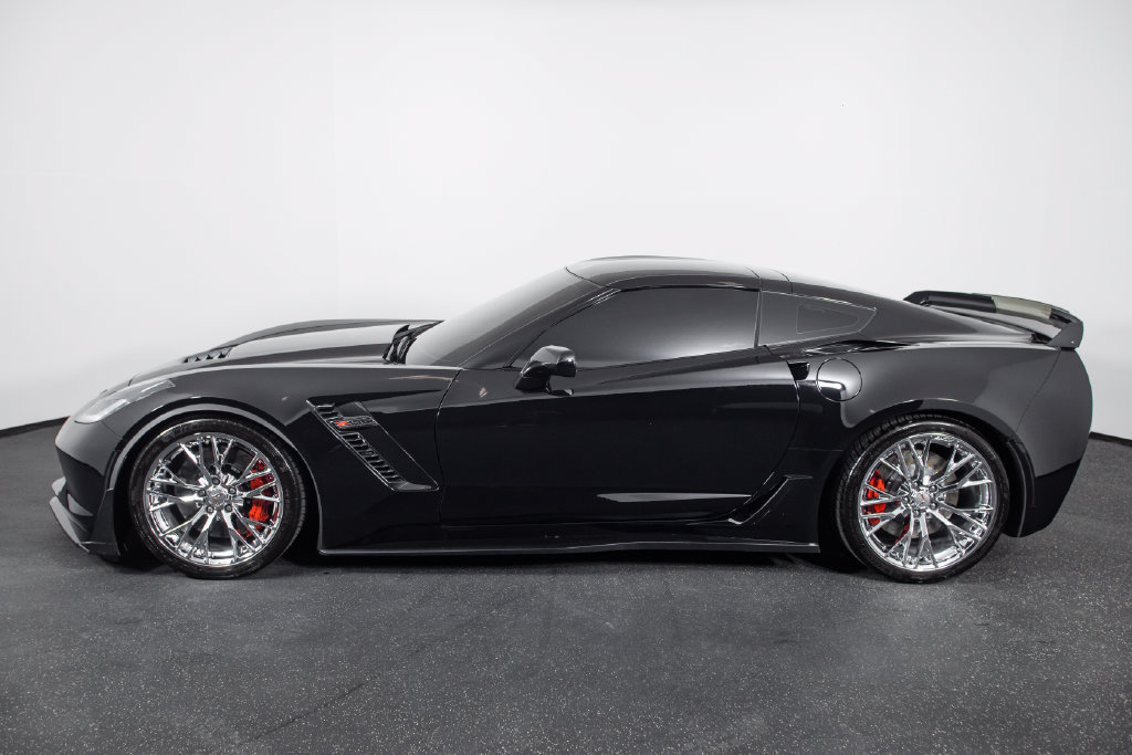 Used 2017 Chevrolet Corvette Z06 RWD image 6
