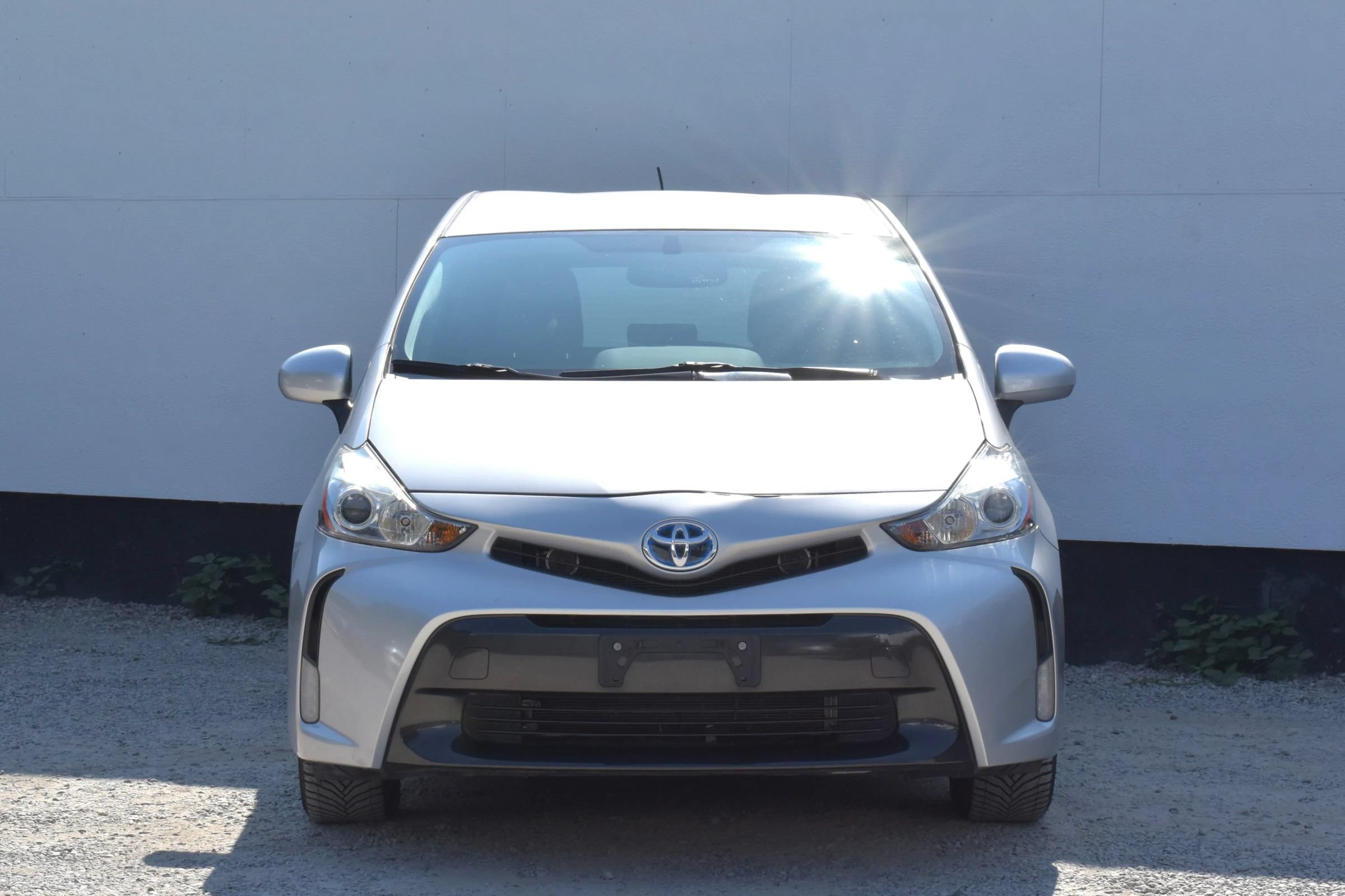 Used 2015 Toyota Prius V Four FWD image 7