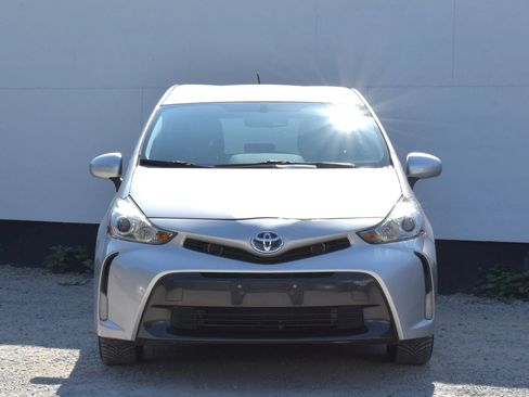 Used 2015 Toyota Prius V Four FWD image 7