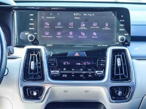 Used 2023 Kia Sorento SX Prestige AWD/4WD image 9