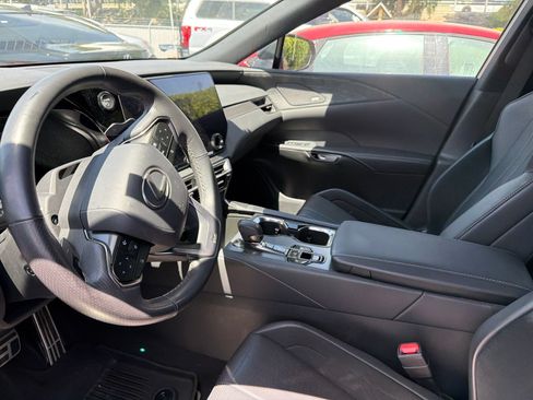 Used 2023 Lexus RX 500h F Sport w/ Cold Area Package AWD/4WD image 4