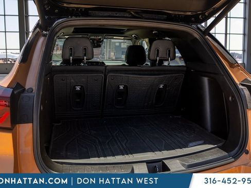 Used 2024 Chevrolet TrailBlazer RS w/ Convenience Package FWD image 30