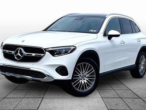 Used 2026 Mercedes-Benz GLC 300 4MATIC image 4