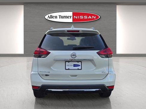 Used 2019 Nissan Rogue SL w/ Premium Package FWD image 7