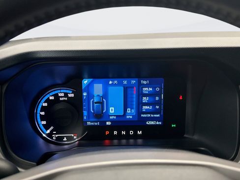 Used 2022 Ford Bronco Outer Banks image 13