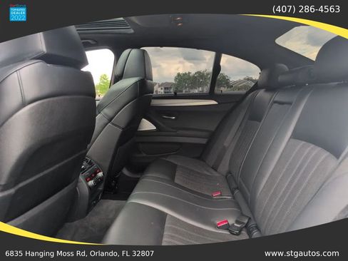 Used 2013 BMW M5 RWD image 15