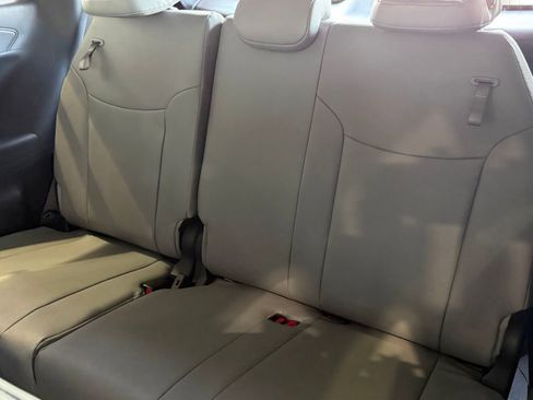 New 2026 Toyota Sienna XLE image 31