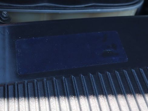 Used 2018 GMC Yukon Denali w/ Denali Ultimate Package image 13