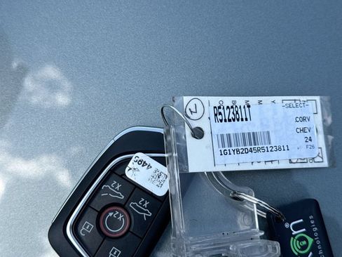 Used 2024 Chevrolet Corvette Stingray Preferred Cpe RWD image 37