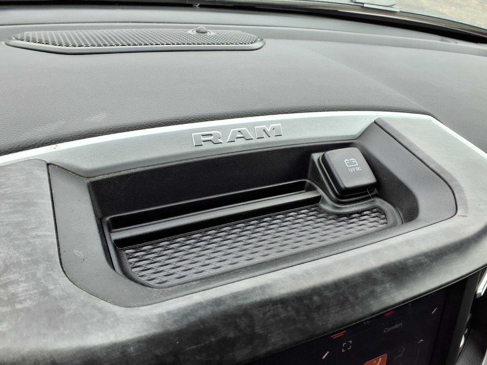 Used 2022 RAM 1500 Big Horn AWD/4WD image 21