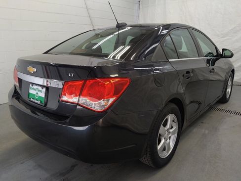 Used 2015 Chevrolet Cruze LT image 9
