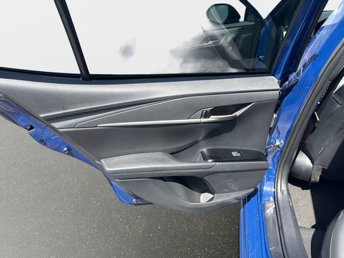 Used 2025 Toyota Camry SE w/ Multimedia Upgrade Package image 9