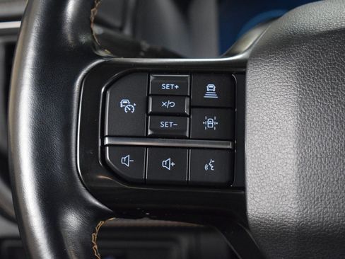 Used 2023 Ford Expedition Platinum image 25