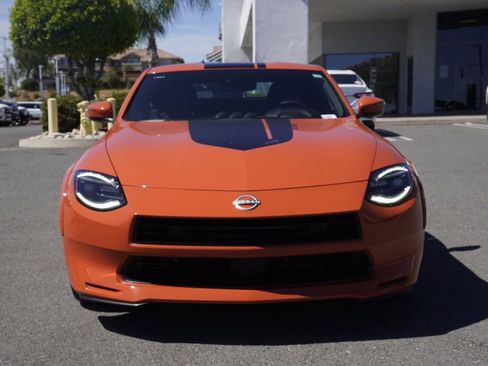 Used 2024 Nissan Z Performance w/ Heritage Edition image 9