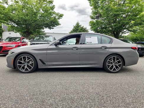 Used 2021 BMW 530i xDrive w/ M Sport Package AWD/4WD image 7