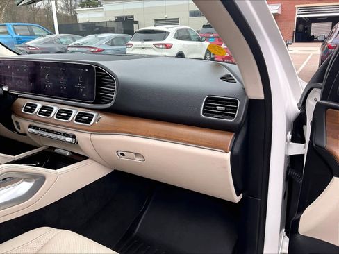 Used 2022 Mercedes-Benz GLE 350 4MATIC image 13