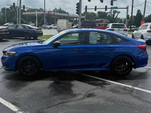 Used 2022 Honda Civic Sport image 9