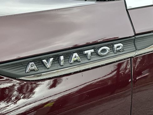 Used 2021 Lincoln Aviator Reserve w/ Class IV Trailer Tow Package RWD image 14