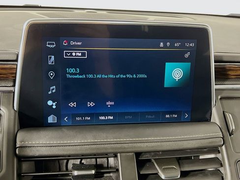 Used 2023 Chevrolet Tahoe Premier w/ Premium Package 2 image 14