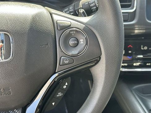 Used 2022 Honda HR-V EX image 35