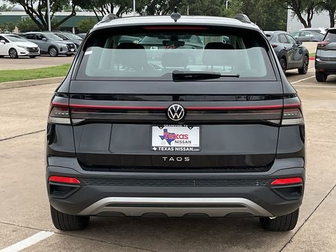 Used 2025 Volkswagen Taos S FWD image 6