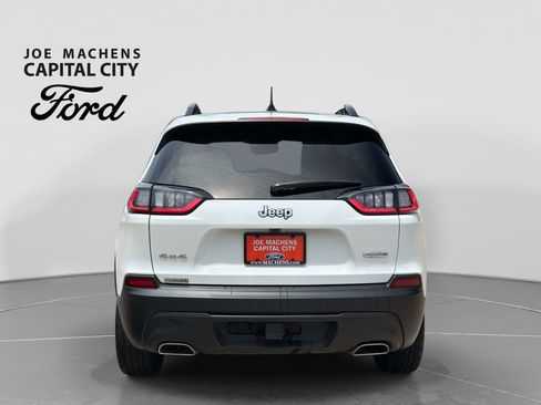 Used 2022 Jeep Cherokee Latitude Lux w/ Sun & Sound Group AWD/4WD image 6