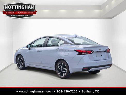 Used 2025 Nissan Versa SR w/ Trunk Package FWD image 4