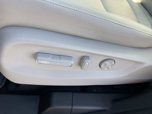 New 2026 Honda Odyssey EX-L image 16