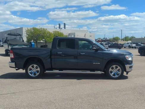 Used 2019 RAM 1500 Big Horn AWD/4WD image 2