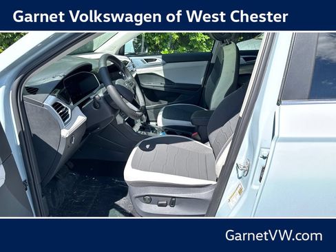 New 2026 Volkswagen Taos SE AWD/4WD image 17