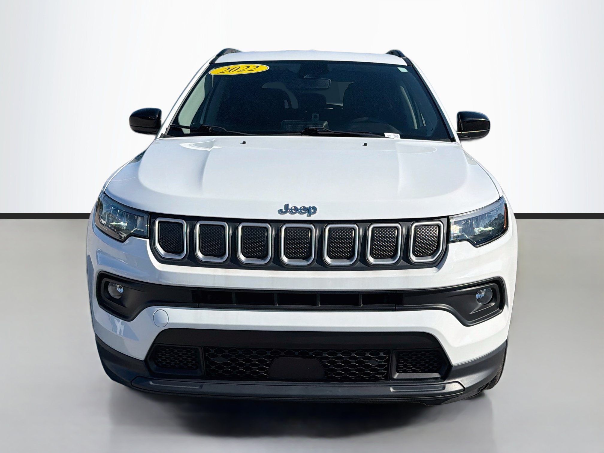 Used 2022 Jeep Compass Latitude AWD/4WD image 8