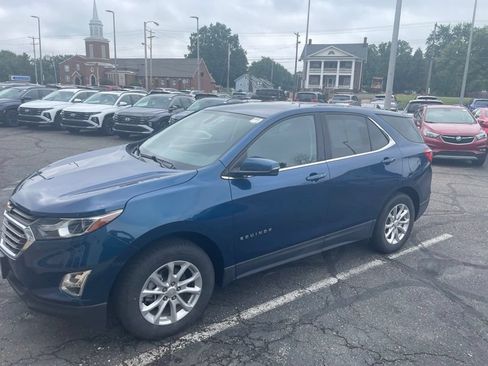 Used 2019 Chevrolet Equinox LT AWD/4WD image 2