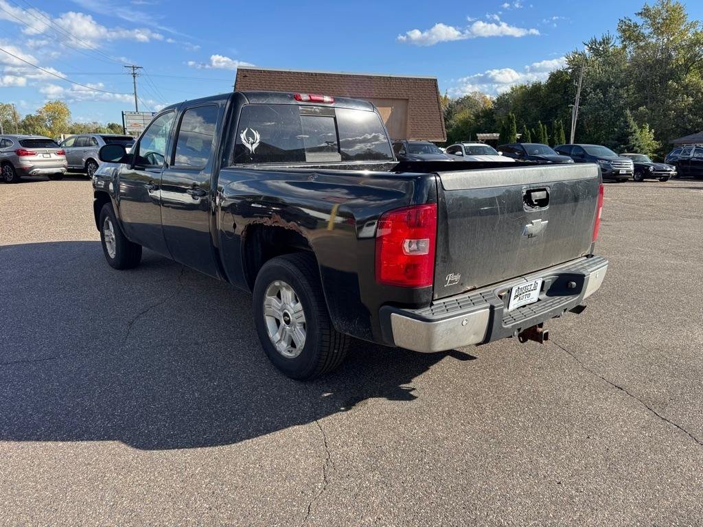 Used 2008 Chevrolet Silverado 1500 LTZ w/ Safety Package AWD/4WD image 7