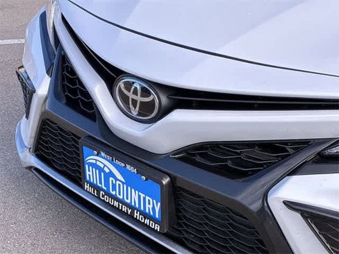 Used 2023 Toyota Camry XSE image 12
