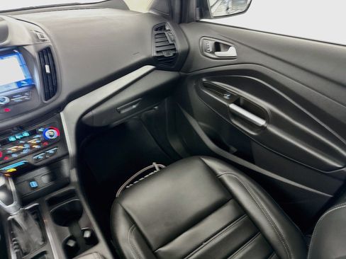 Used 2019 Ford Escape SEL AWD/4WD image 29