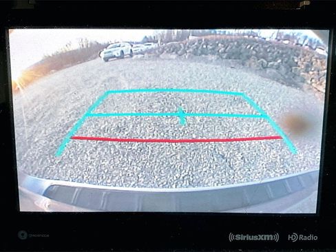 Used 2018 Toyota Sienna XLE w/ XLE Navigation Package image 20